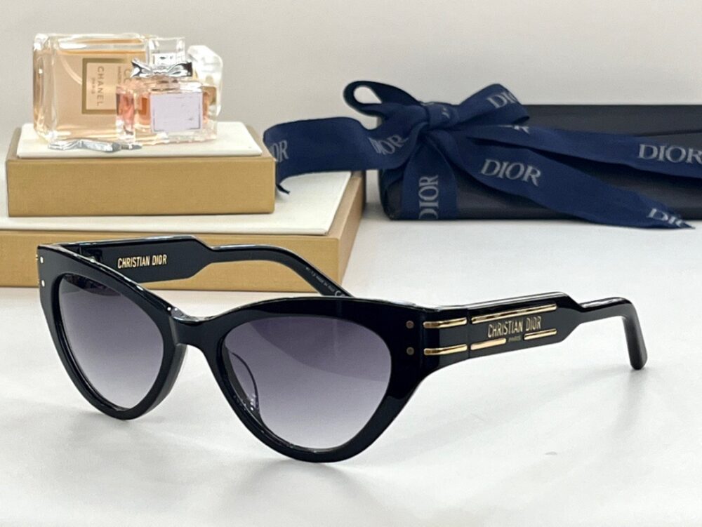 Kính Dior 52-18-130 - Hình ảnh 3