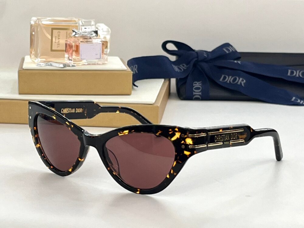 Kính Dior 52-18-130 - Hình ảnh 2