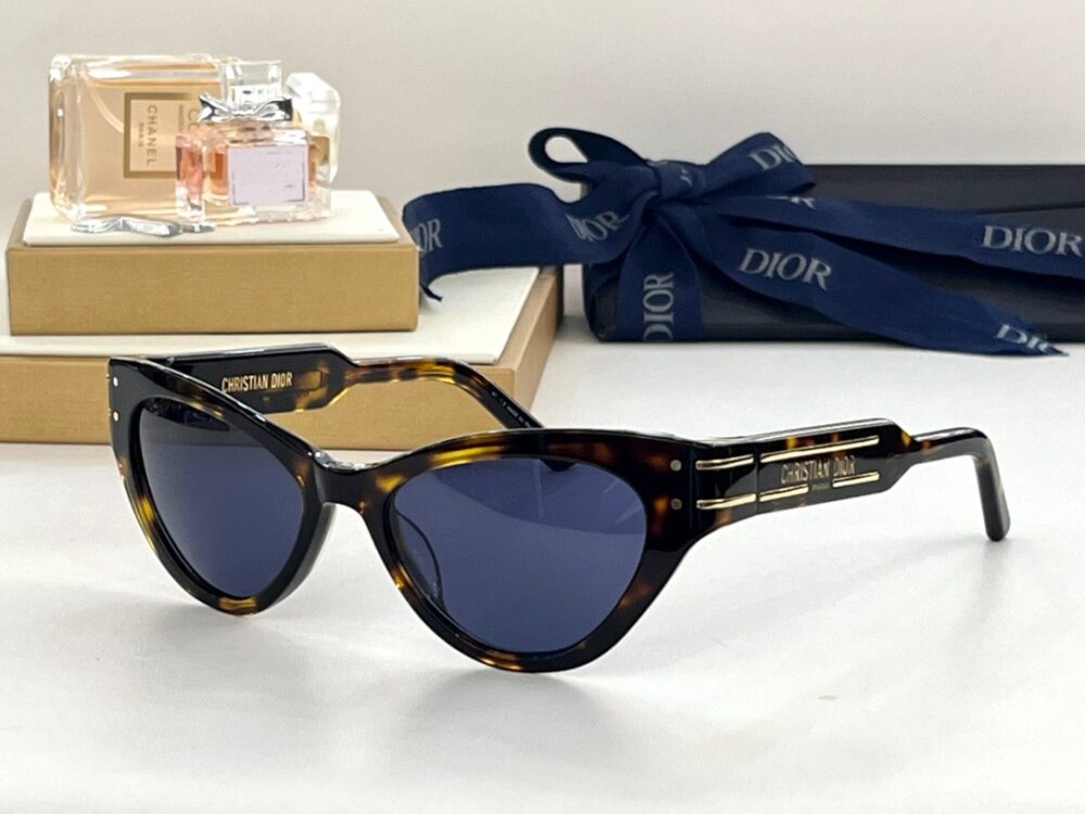 Kính Dior 52-18-130 - Hình ảnh 10