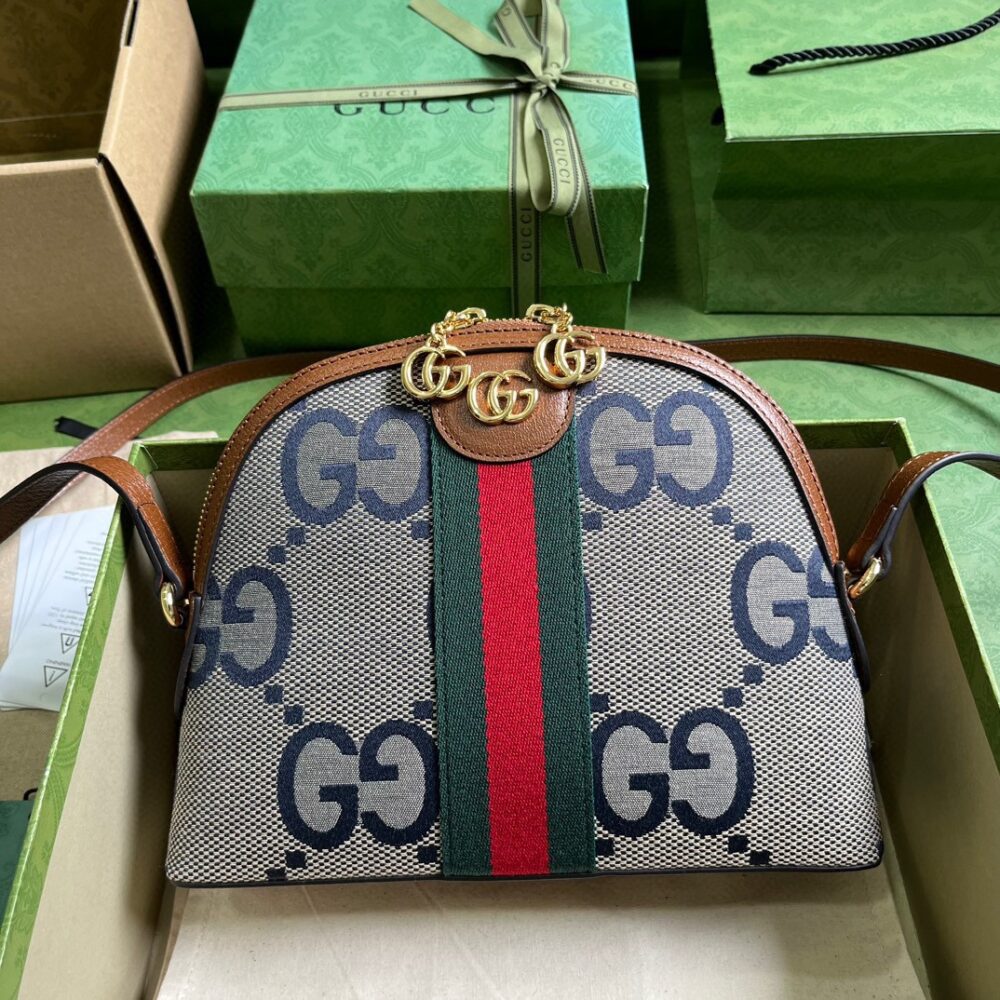 Gucci Supreme 499621 23.5x19x8cm