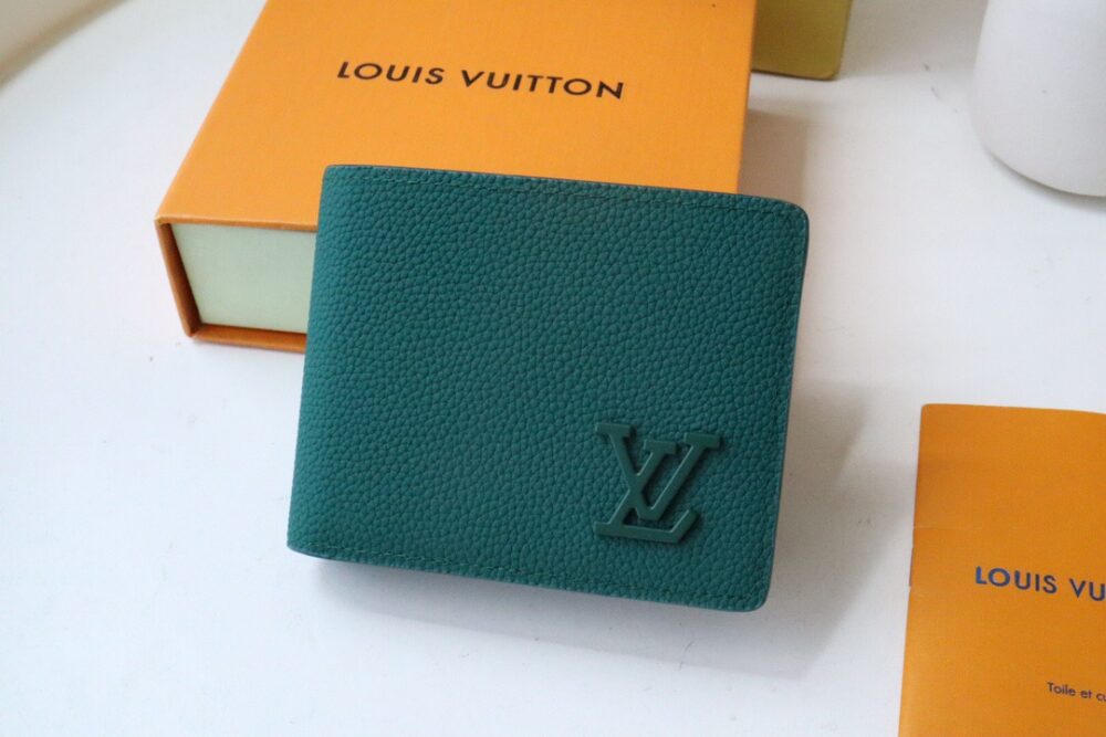 LV Clutch Aerogram M82271 - Hình ảnh 8