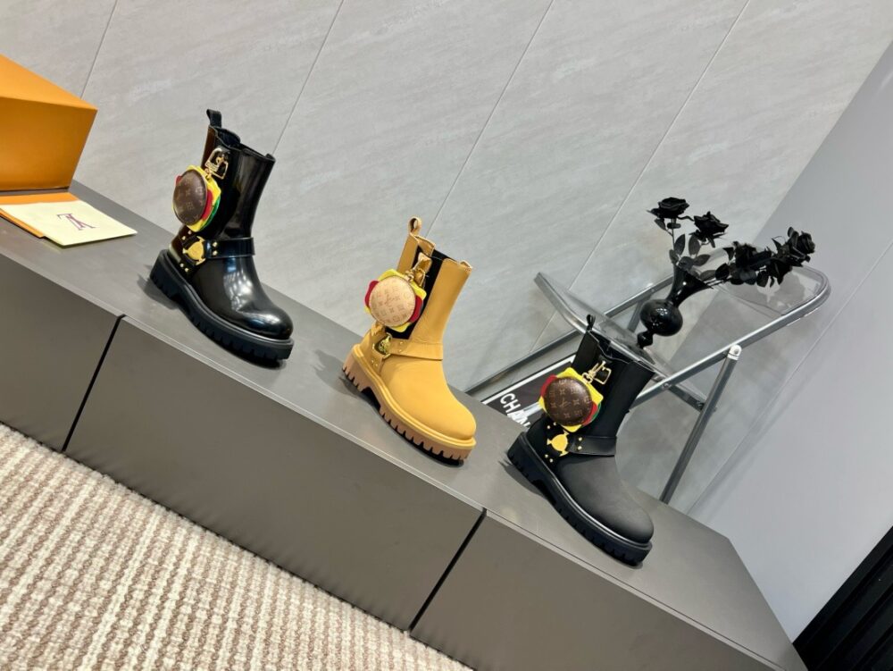 Boots L• V 3332540 35/45 H3.5 ( không kèm charm)
