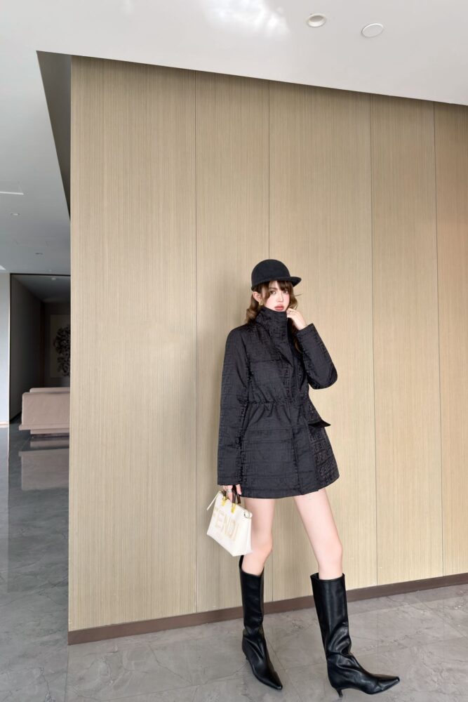 Áo F.endi sml 21082260