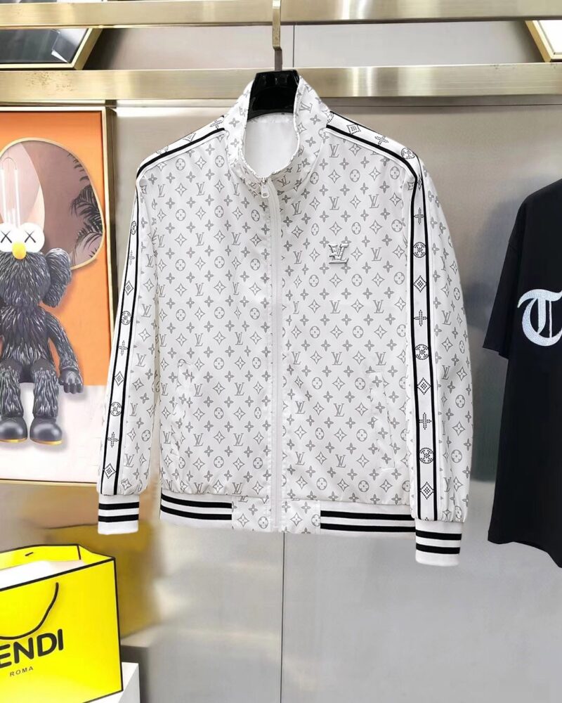 Áo L.V  sml  DD🇨🇳FTR