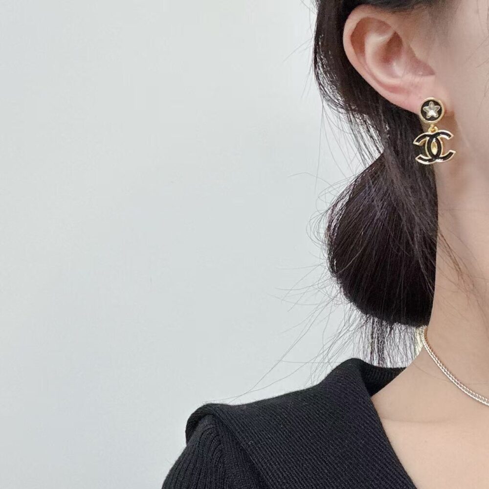 Bông Tai Ch.anel   567