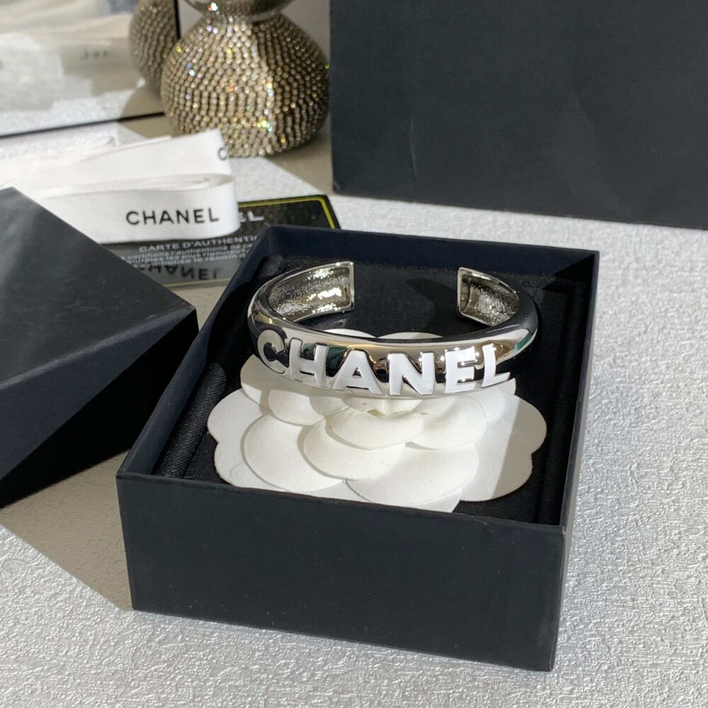 Lắc Tay Ch.anel  567