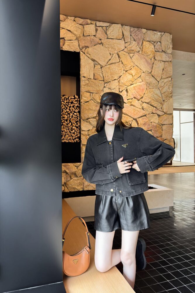 Áo P.rada  sml 40382360