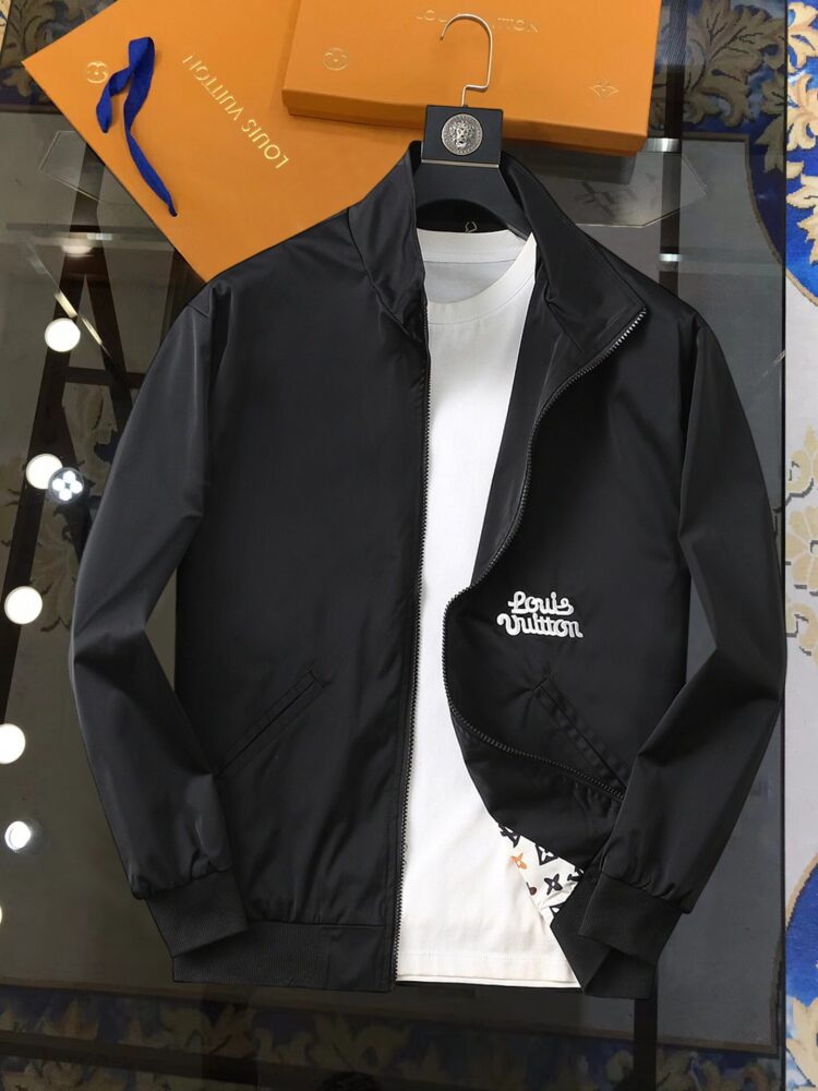 Áo L.V sml  DD🇨🇳FTR