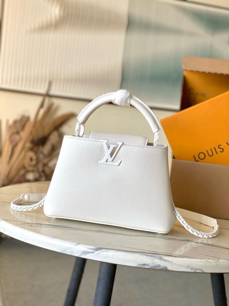 Túi L• V Capucines M25256 27cm