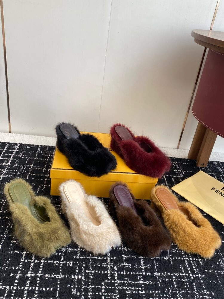 Guốc F• endi 40122200 35/42