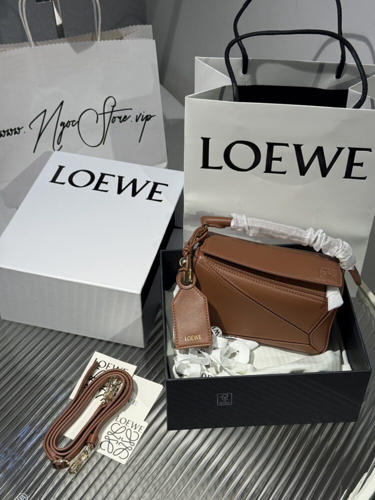 ORD Trả KH - Túi L• oewe puzzle mini