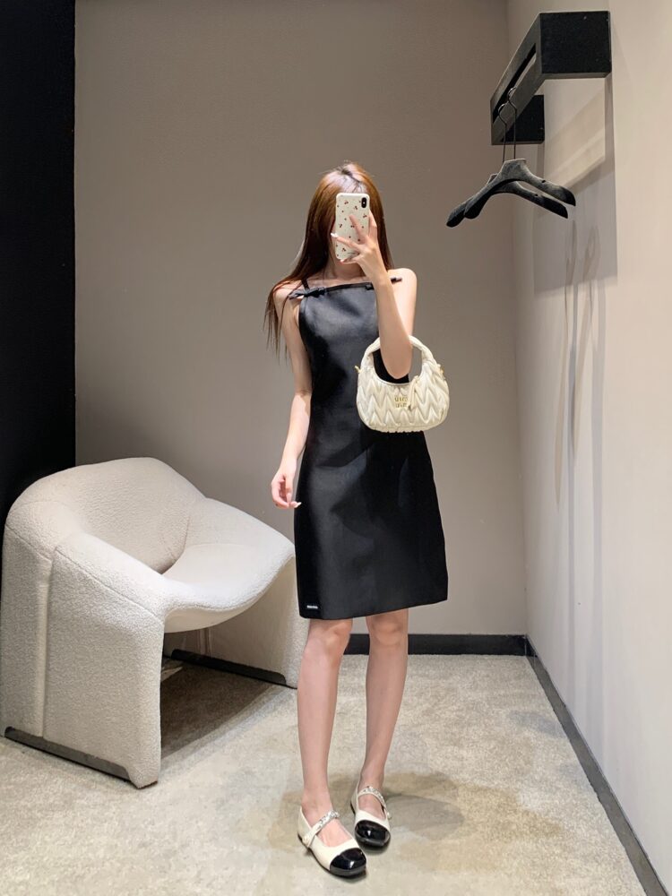 Váy Miu.miu   sml 21081880