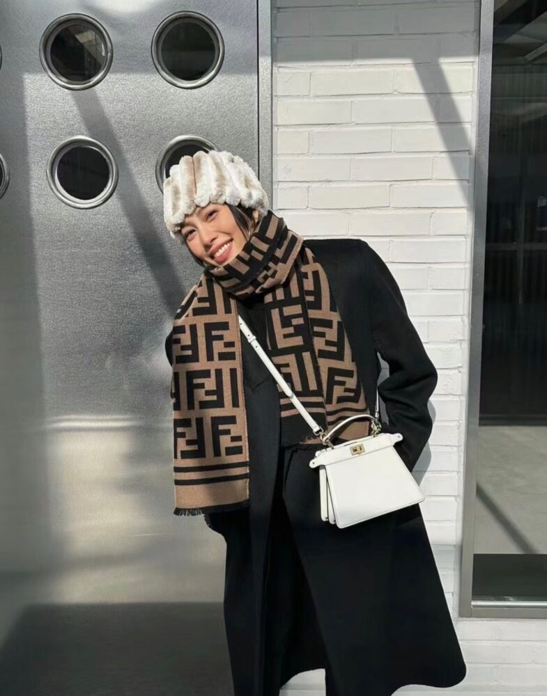 Khăn F.endi 30521820