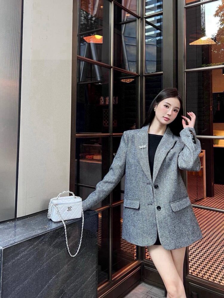 Áo Nữ Hiệu  sml 21082160