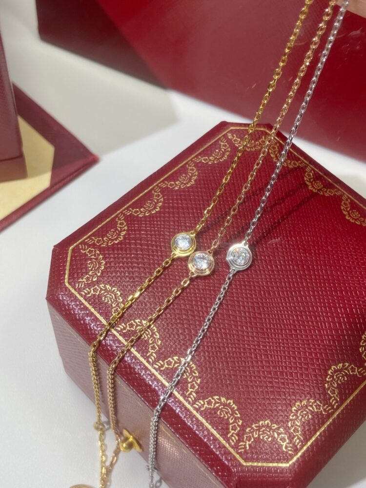 Lắc Tay  C.artier 567