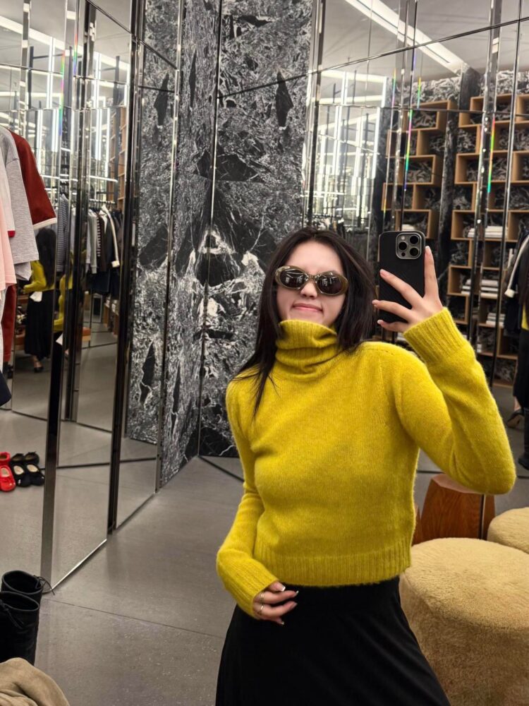 Áo C.eline  sml 21081940