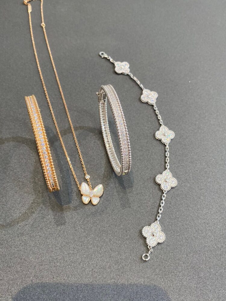 Lắc Tay  Van. Cleef&Arpels  567