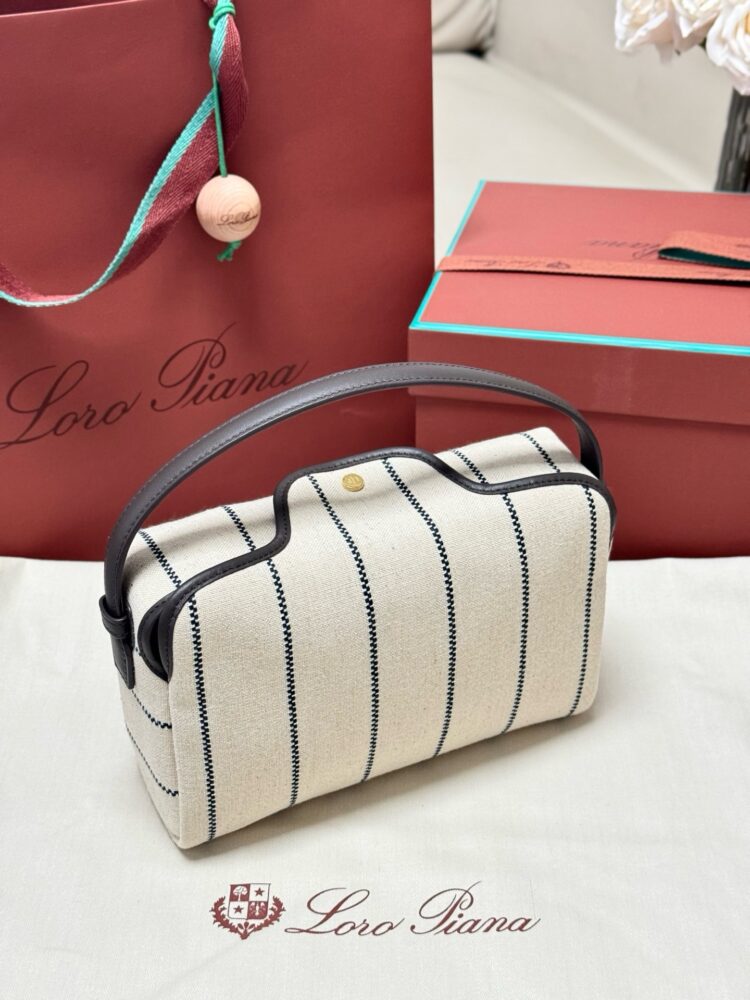 Túi L• oro Piana Extra Pocket 22x15x7.5cm