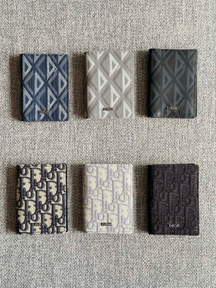Ví đựng hộ chiếu  D• ior