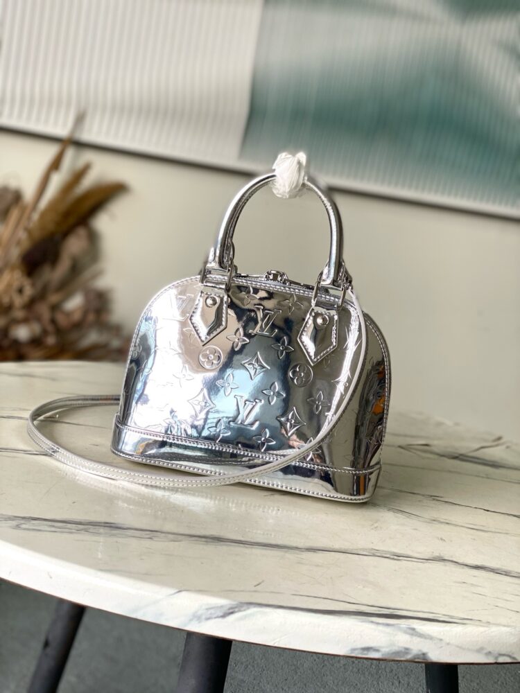 Túi L• V Alma BB M26335 23.5x17.5x11.5cm