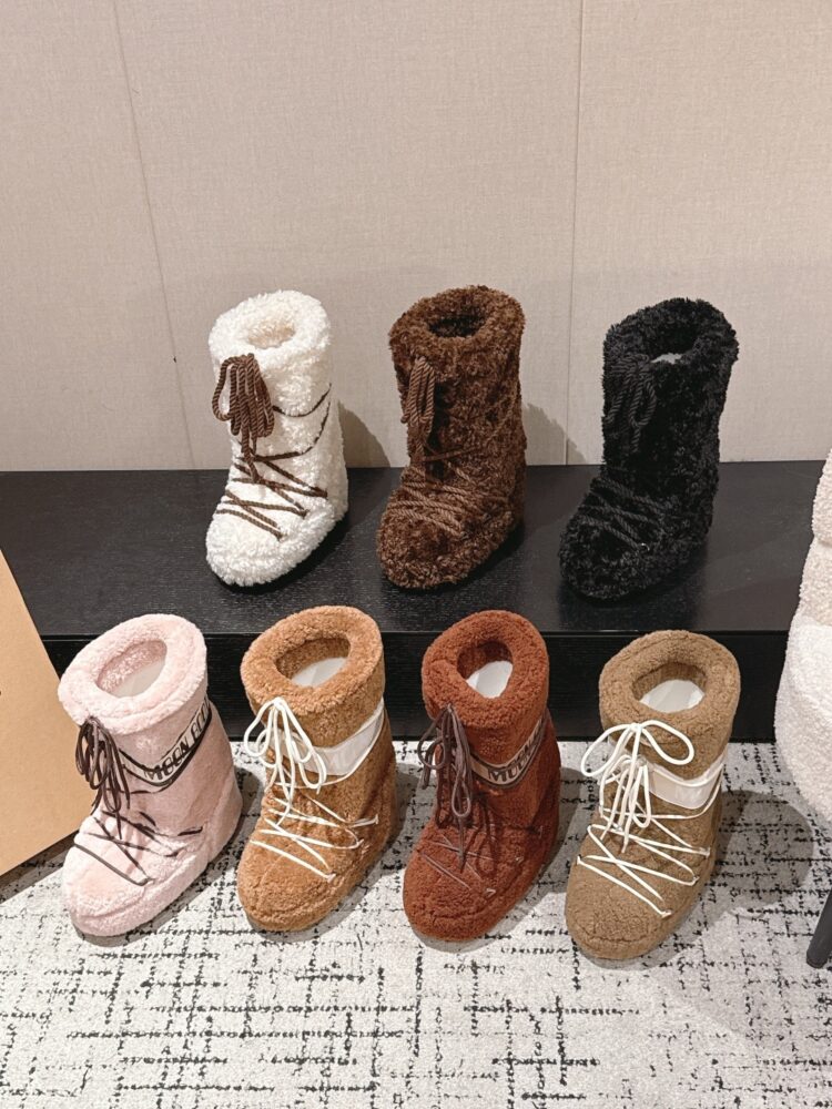 Boots trượt tuyết Moon Boot FA2240 35/43 H7