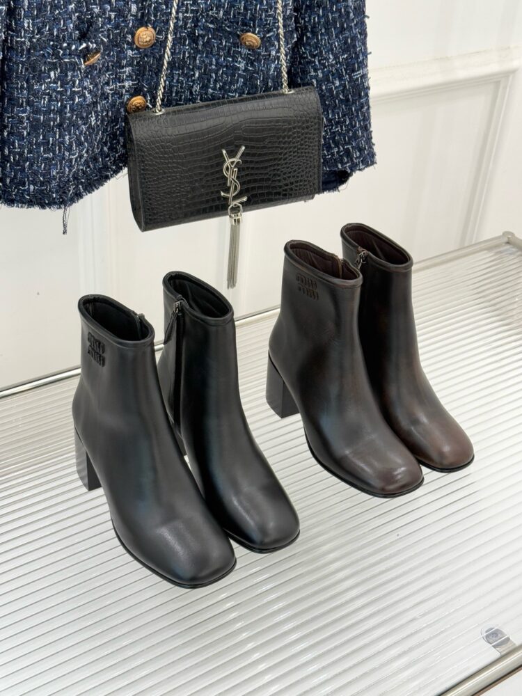 Boots cổ ngắn M• iuMiu FA2200 35/41