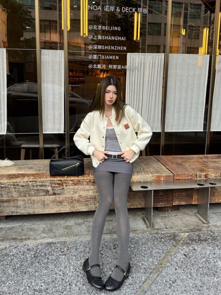 Áo L.oewe  sml 21082120