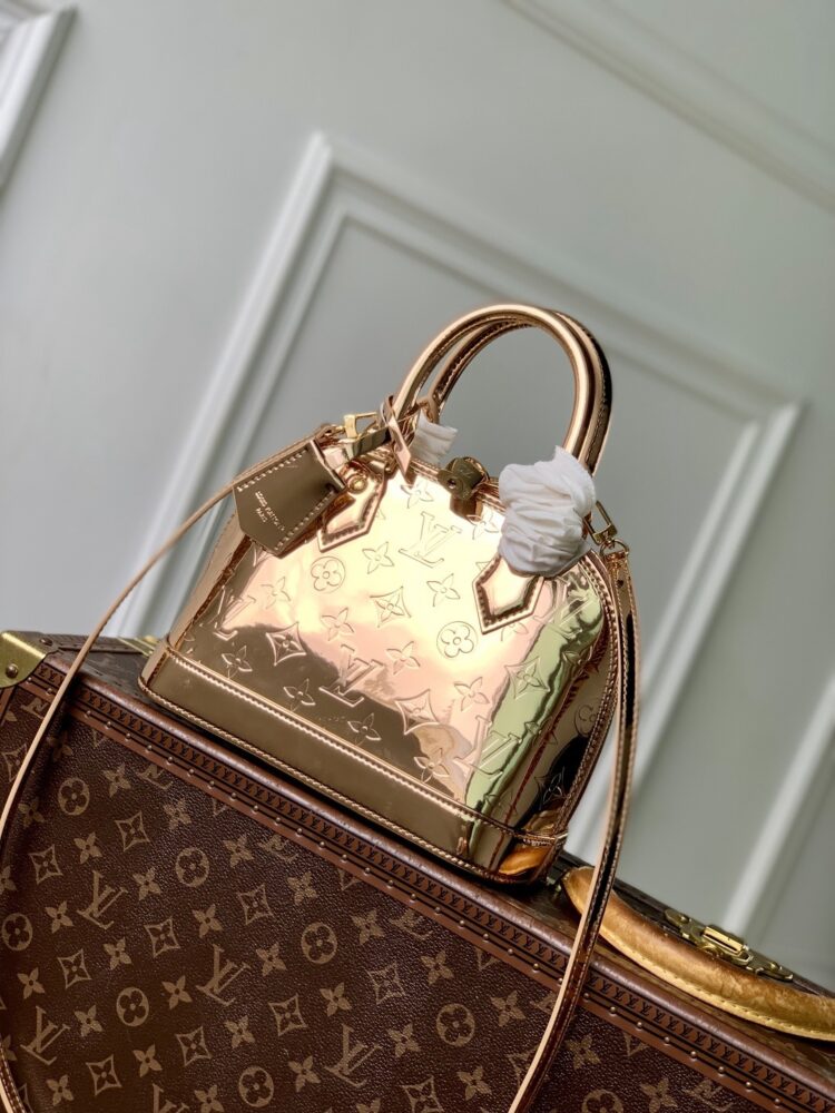 Túi L• V Alma BB Monogram Miroir Silver M27037 23.5x17.5x11.5cm