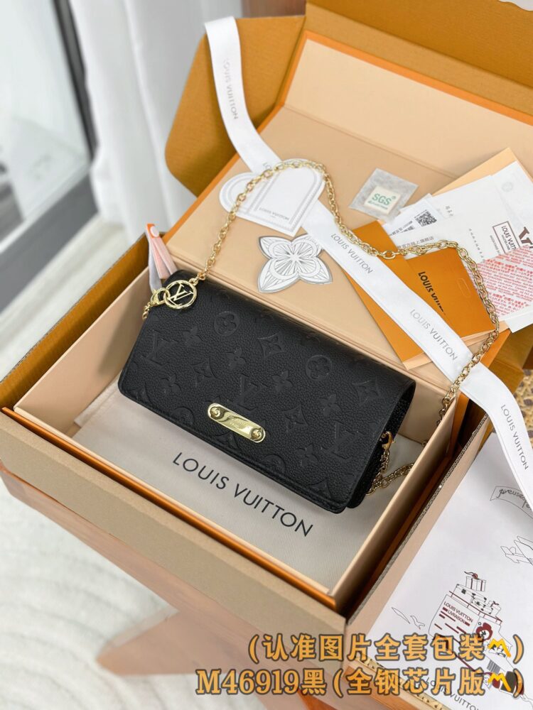 Túi L• V Wallet On Chain Lily M46919 20.7x10.2x3.5cm