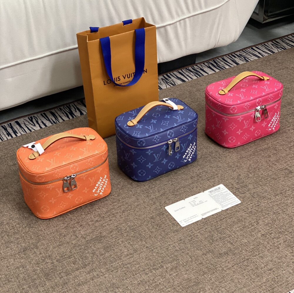 Túi L• V Nice BB mini M44495 20x14x13cm