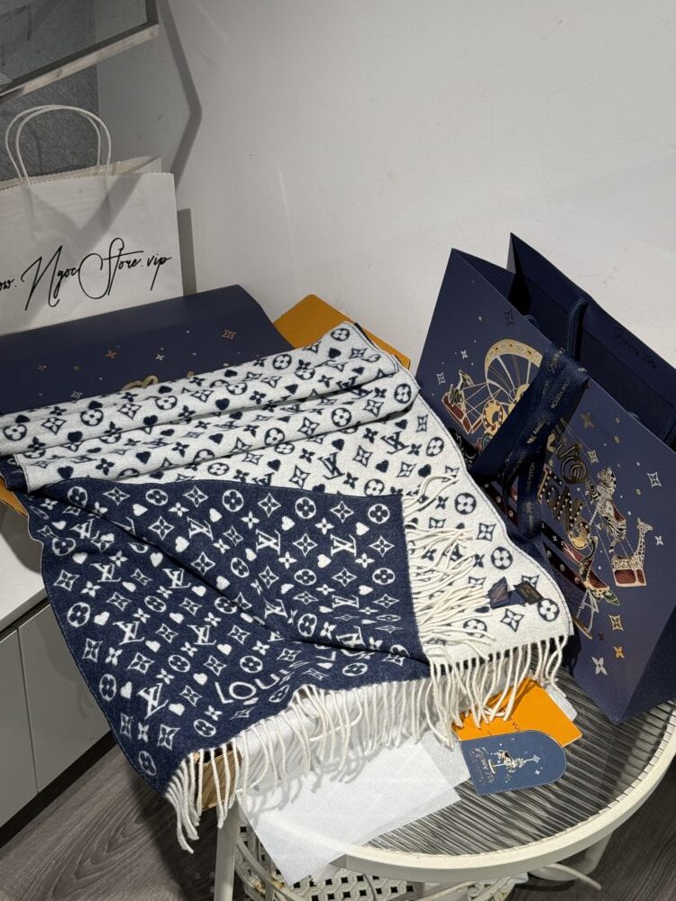 ORD Trả KH- Khăn L• V Game On 100% cashmere
