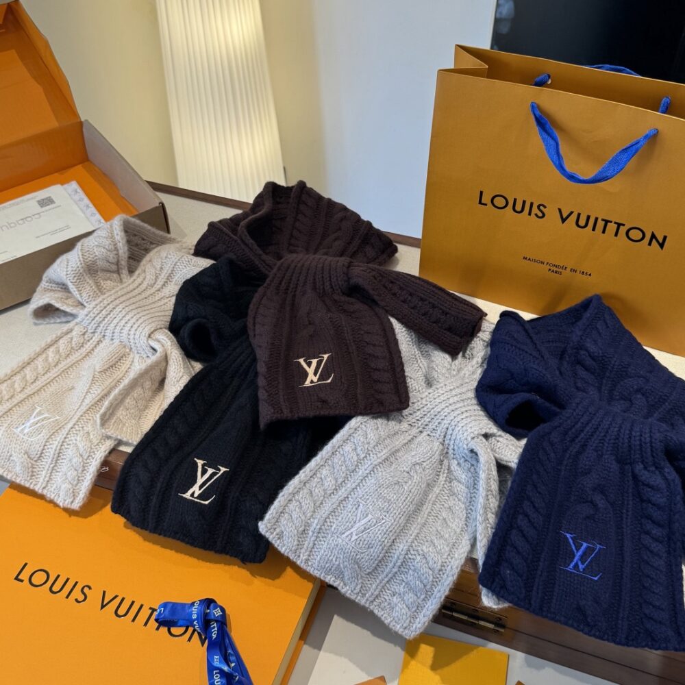 Khăn  L.V  20461720