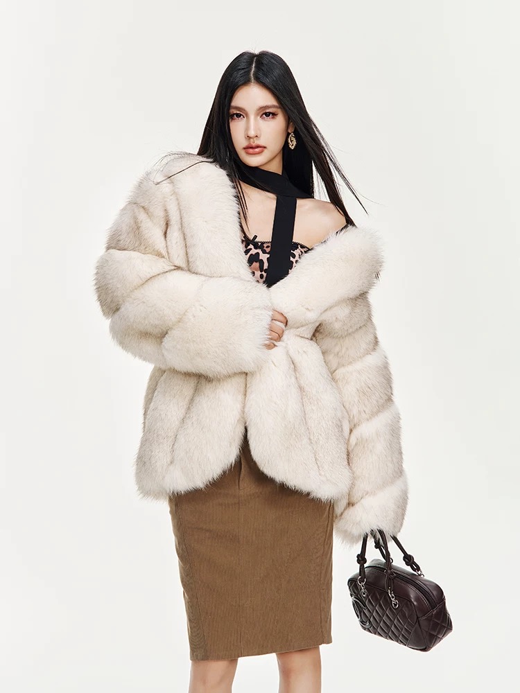 Áo khoác lông cáo - Ảnh 2