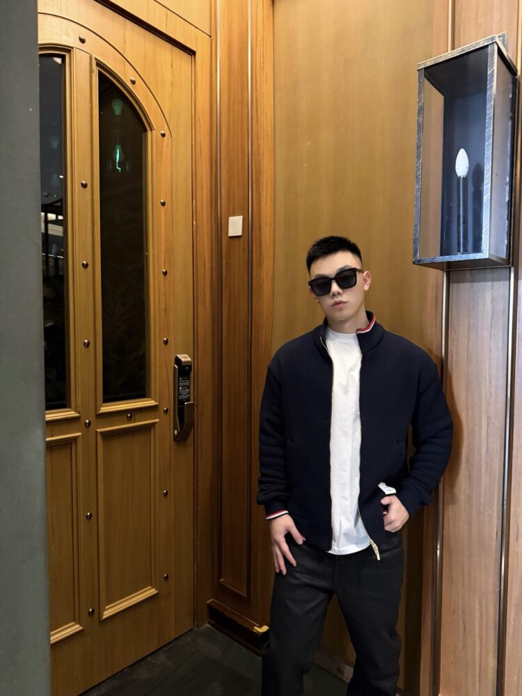 Áo  Th.ombrowe  sml 40382160