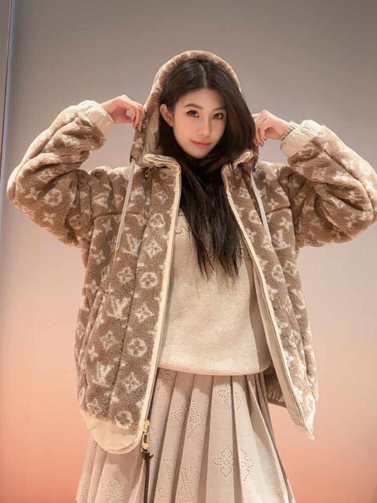 Áo L.V sml 30162520