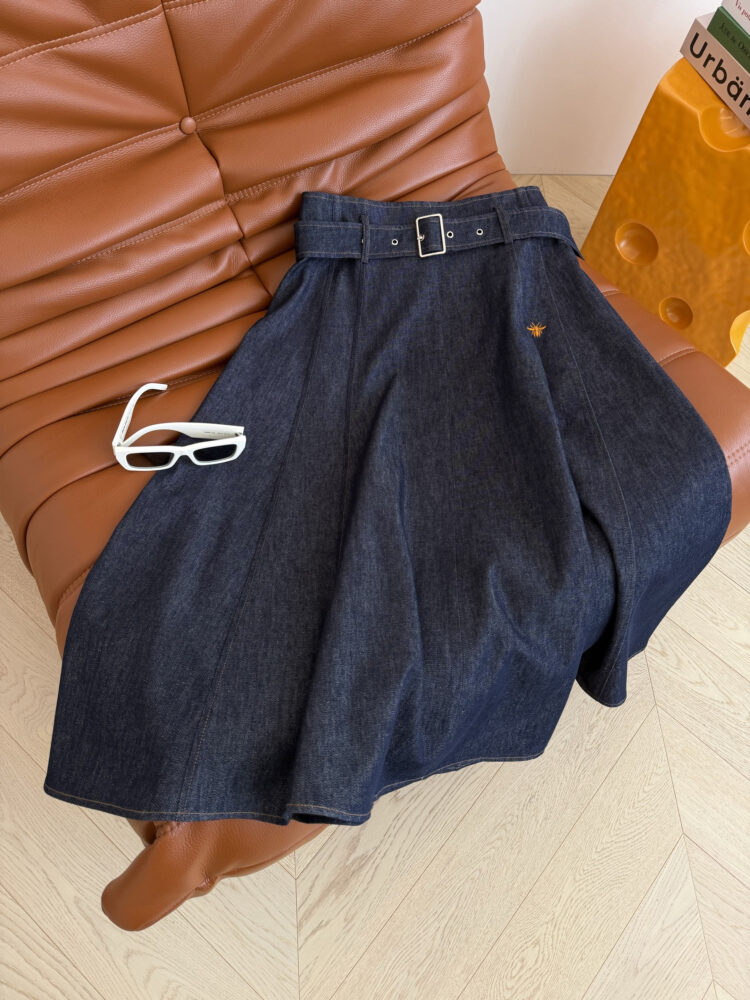 Váy  Nữ Hiệu sml 21081840