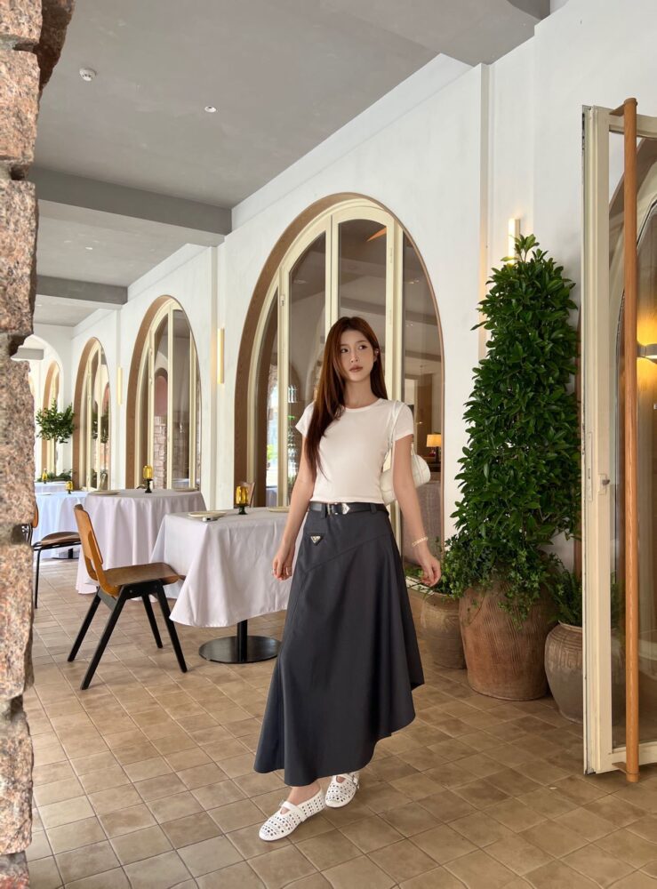 Váy  P.rada   sml 21081720