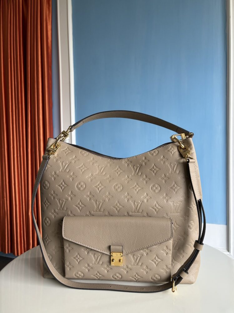 Túi L• V Hobo Metis M27189 35x32.5x10cm