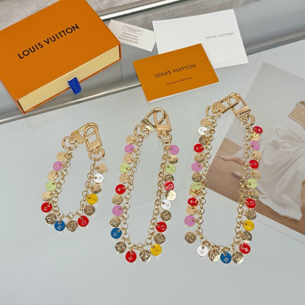 Charm túi L• V Spring Street dây xích 24cm 35cm 41cm