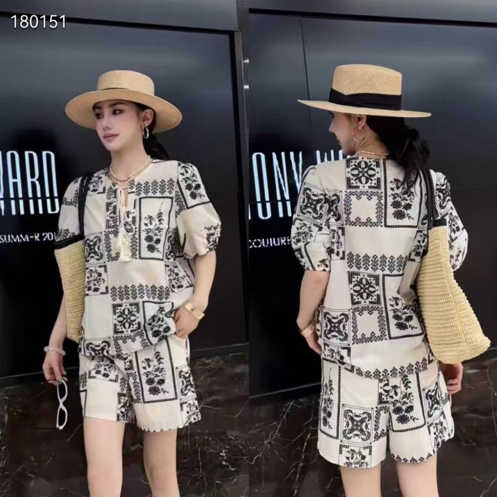 Set D&G   sml 21081940