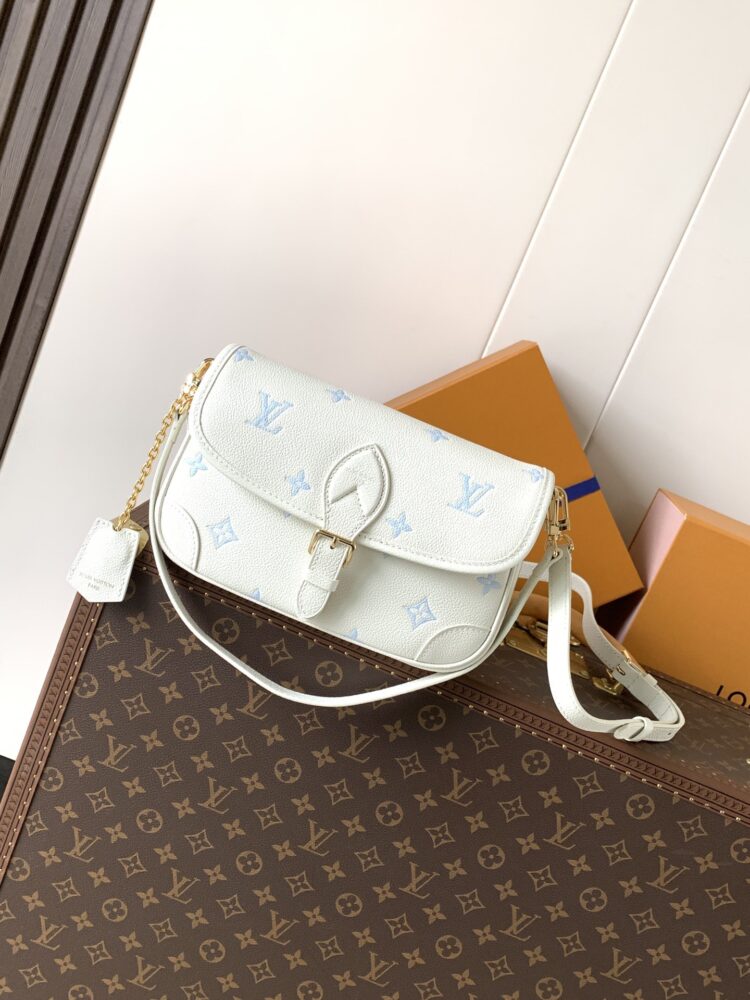 Túi L• V Diane M28054 24x15x9cm