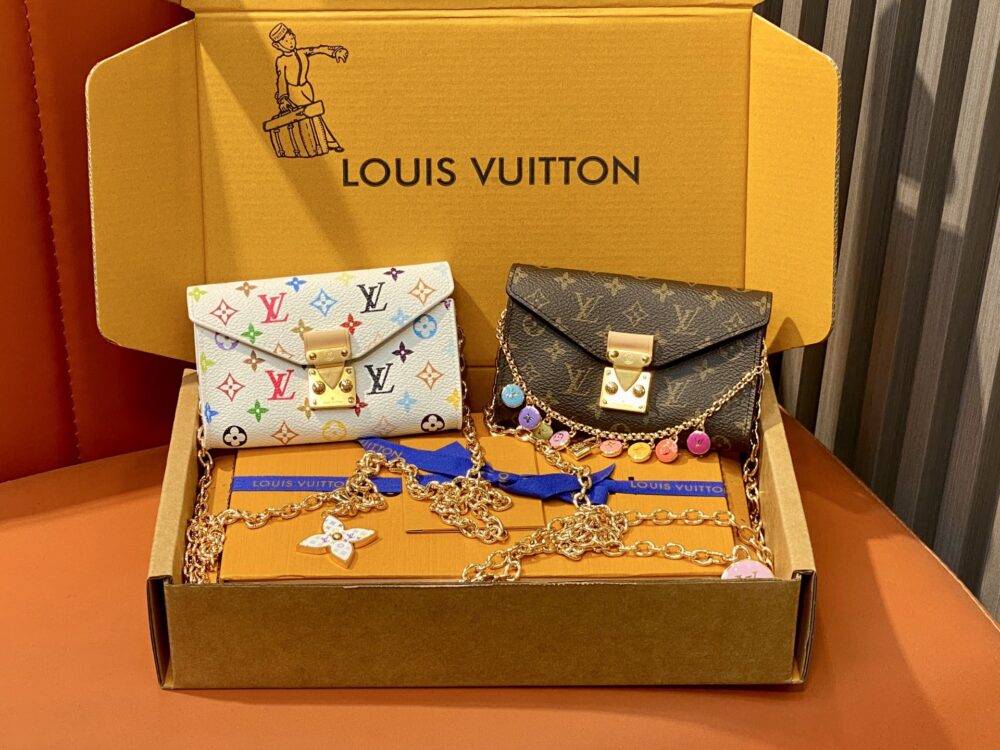 L• V x TM Pouch Metis Belt M4625Z M4588Z 13.5x8cm