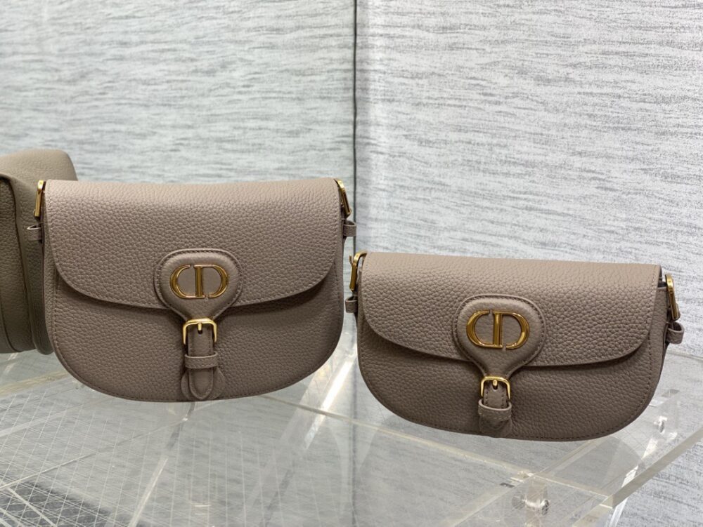 Túi D• ior Bobby 21x12x5.1cm