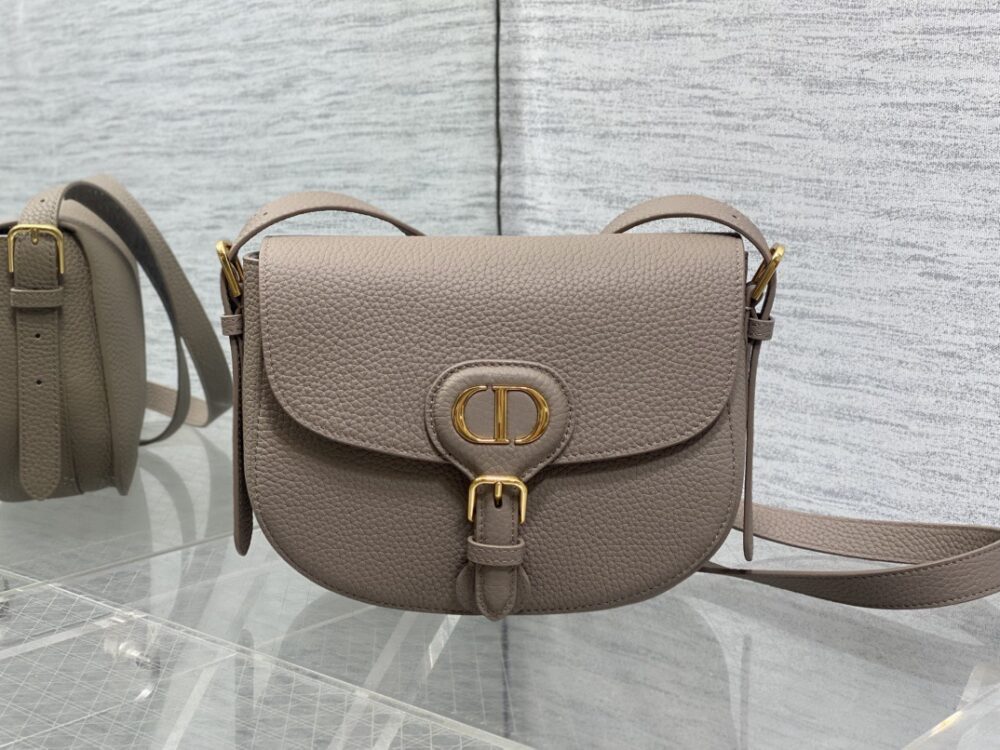 Túi D• ior Bobby 22x17x6cm