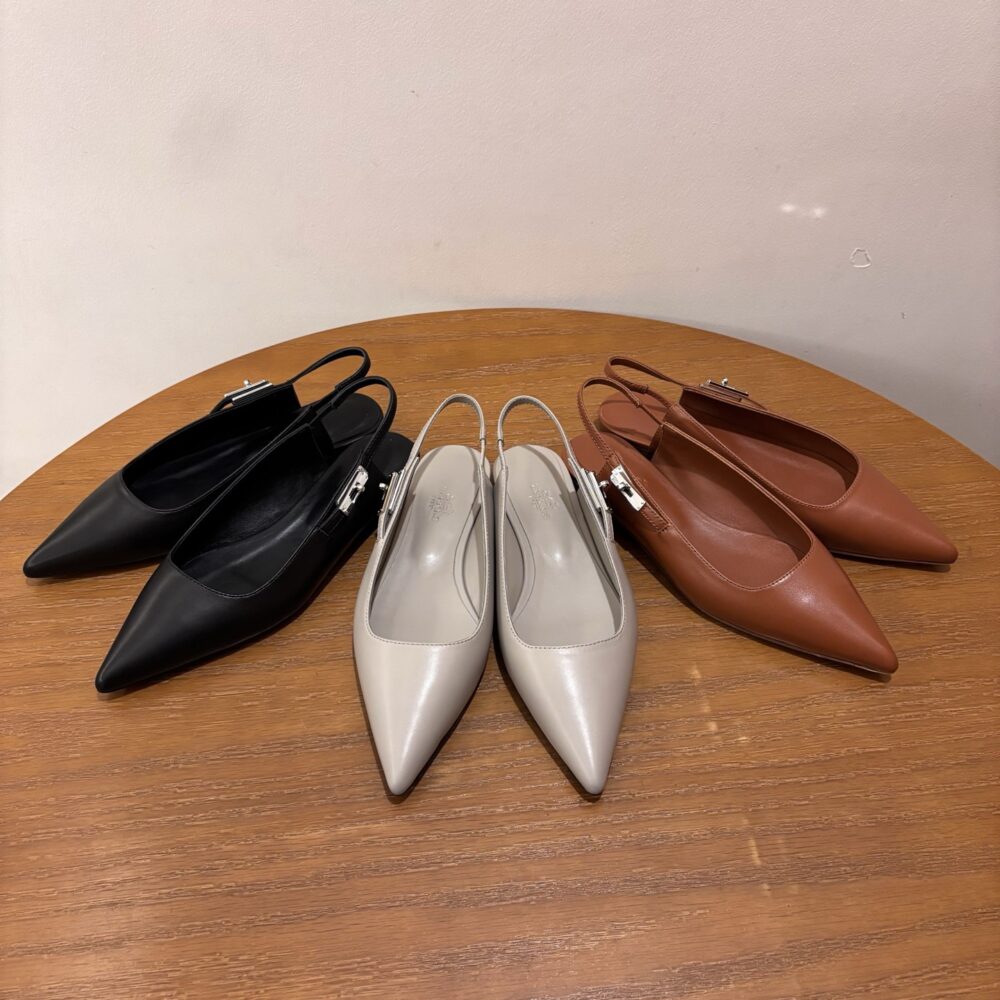 Giày bệt  H• ermes Lover 40402700 34/42