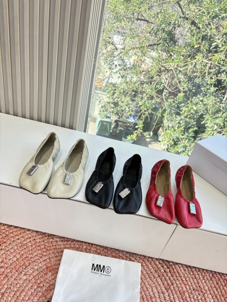 Giày bệt chun MM6 40122080 35/40