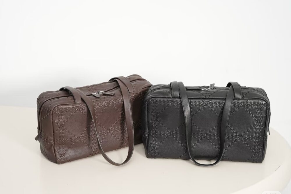 Túi The R• ow Astra Bowling 8826 30x14x18cm