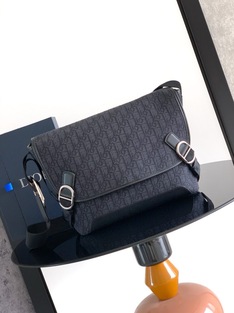 Túi nam D• ior Jett 31x25x15cm