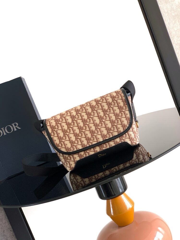 Túi nam D• ior Jett 20x15x7.5cm