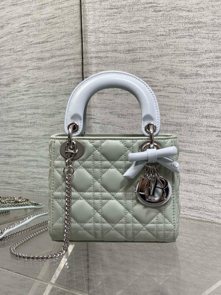 Túi D• ior lady mini charm nơ cải màu 17cm